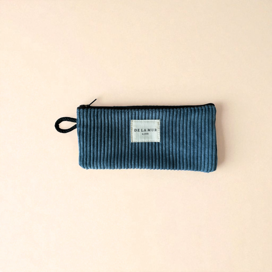 Tiny bag pouch