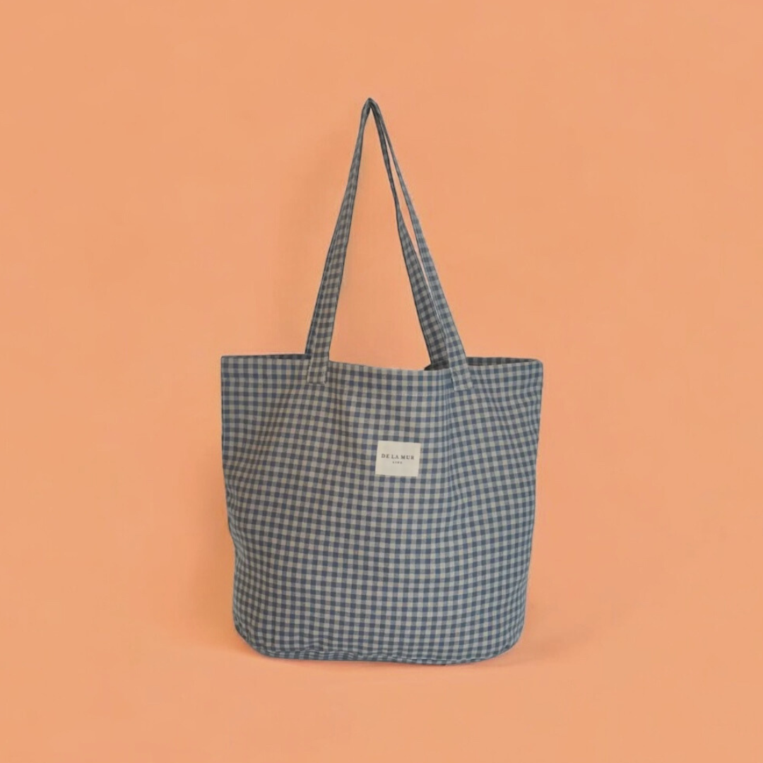 The giant tote
