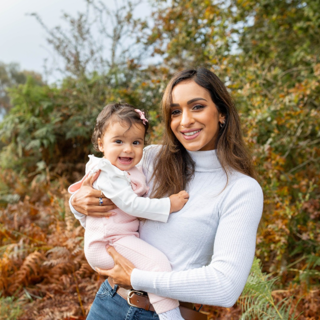 Mum & Baby Outdoor Family Photography